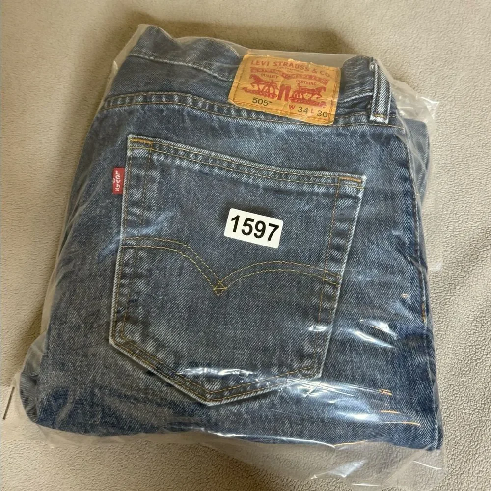 Levi’s 505 Men’s Size W34 L30 Blue Straight